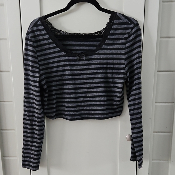 Striped Black and Gray Women's Top - Picture 1 of 5